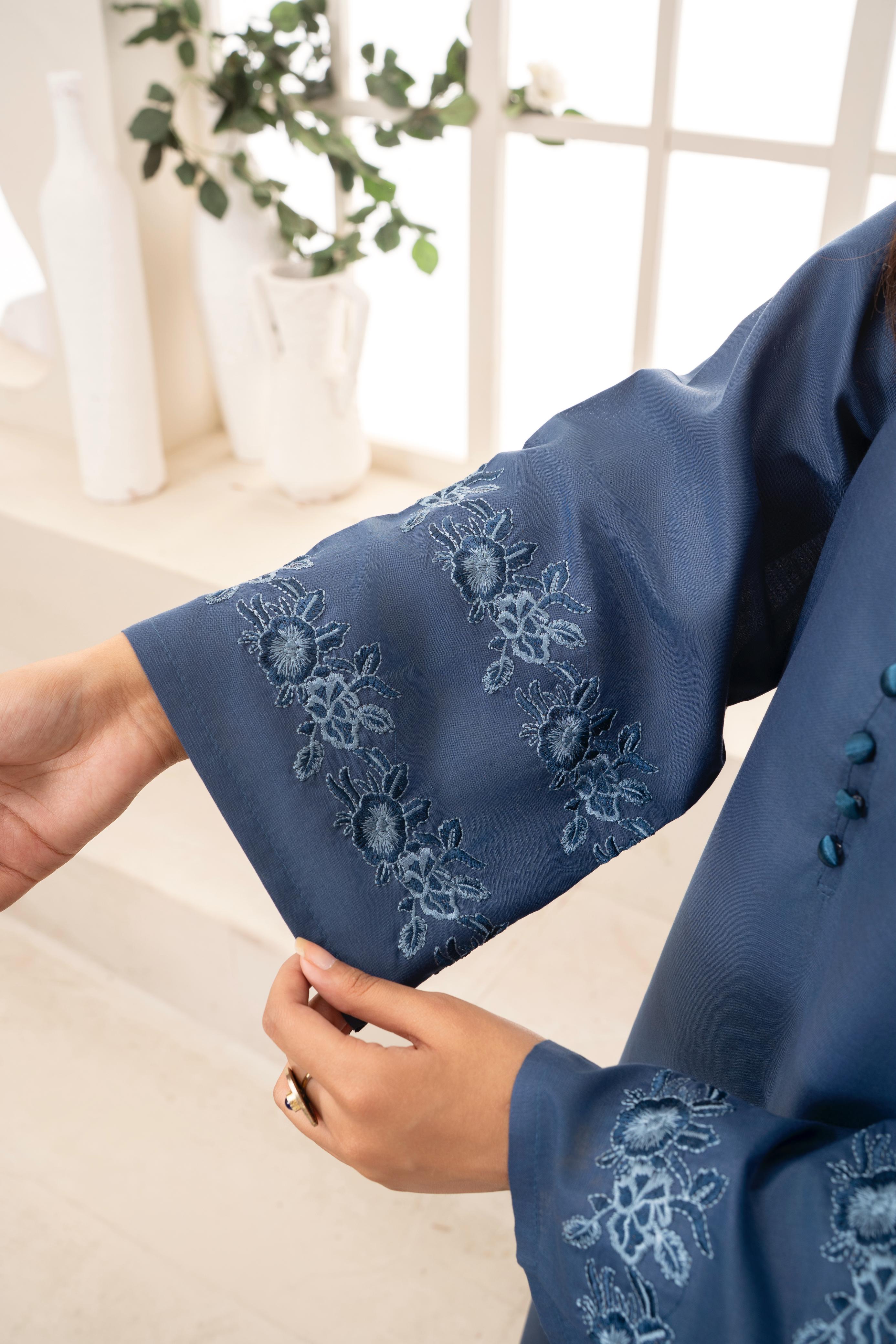 Stitch & Style Pocket Set Embroidered