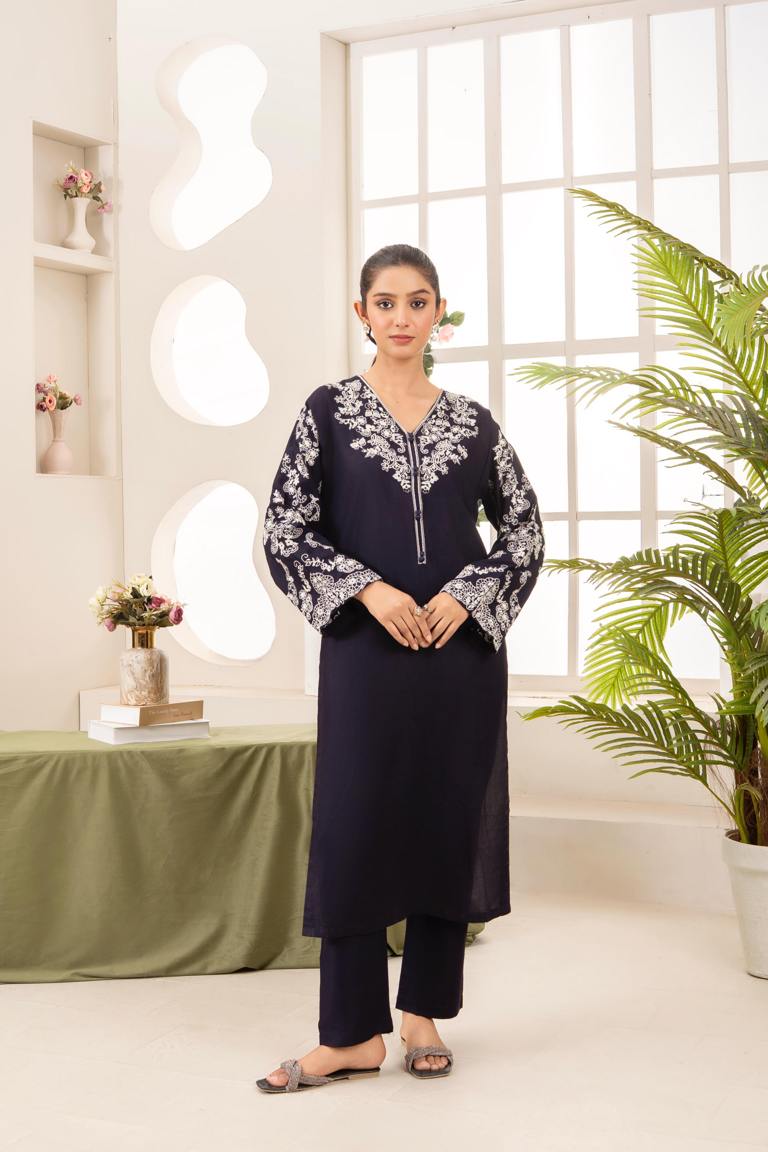 NOVA EMBROIDERY 2PC