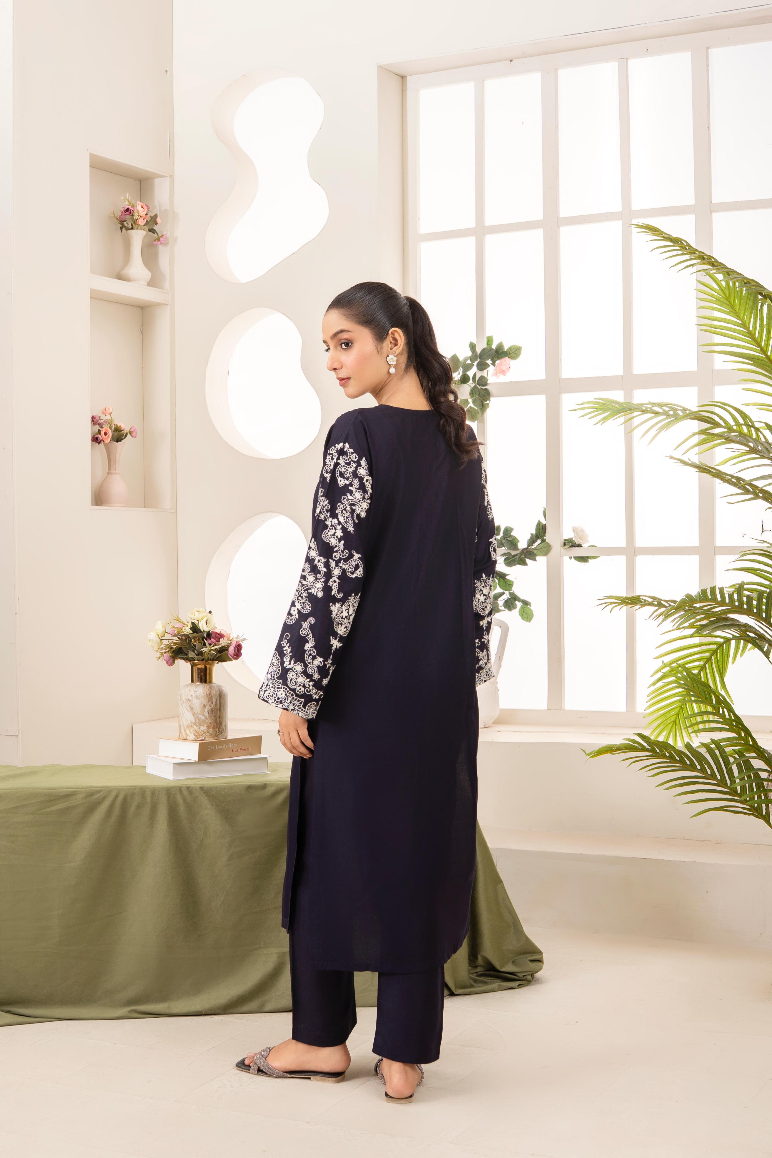 NOVA EMBROIDERY 2PC