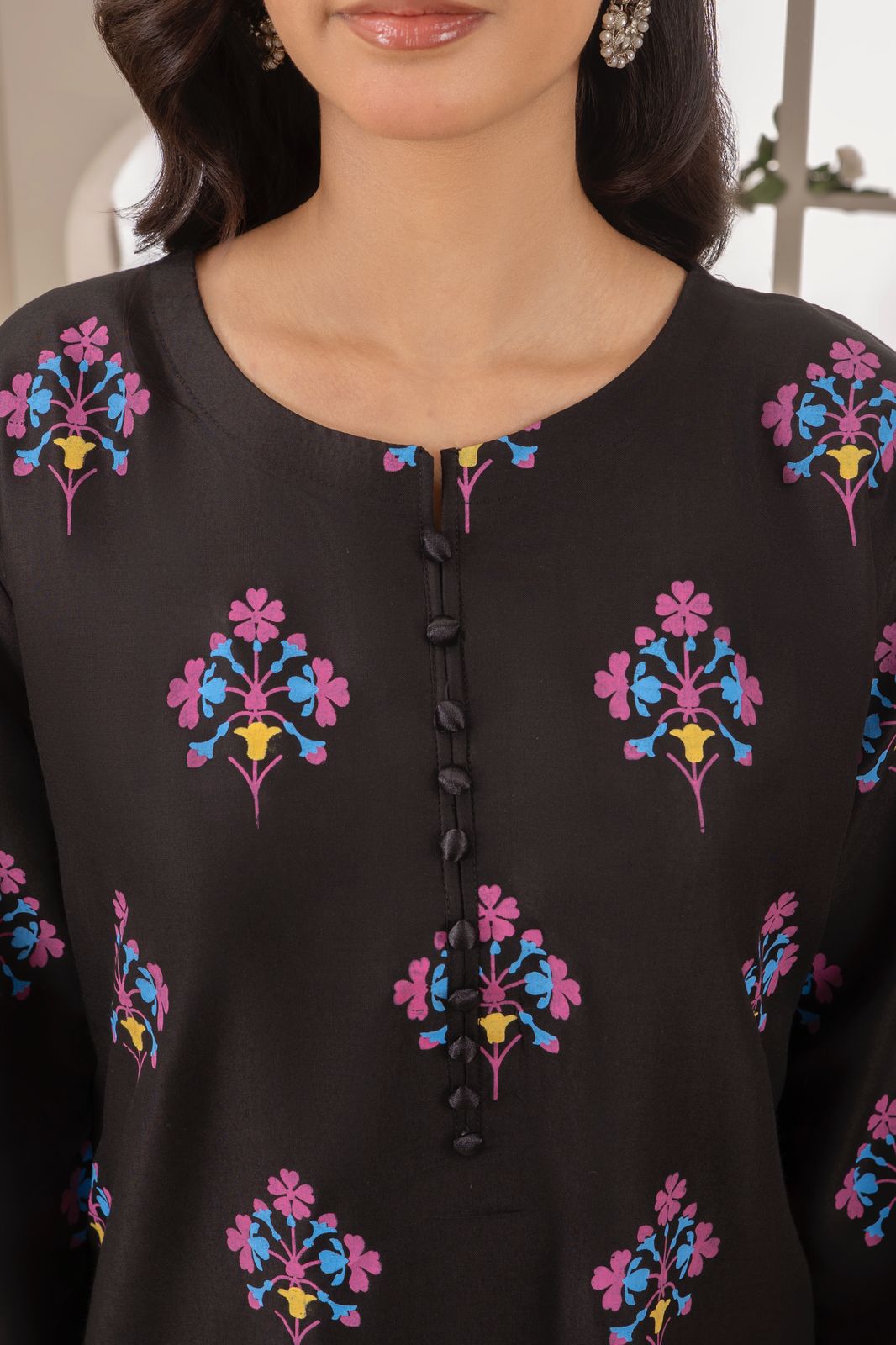 Black Blossom 2Pc Suit