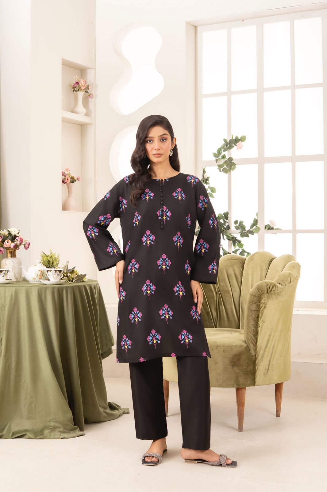 Black Blossom 2Pc Suit